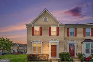 118 Topaz Dr, Gilbertsville, PA 19525 - Photo 1