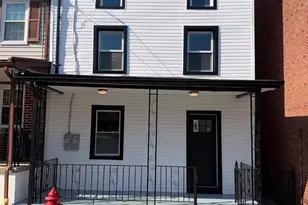 912 Center St, Bridgeport, PA 19405 - Photo 1