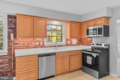 869 Laurel Lane, Harleysville, PA 19438 - Photo 3