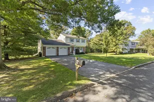 869 Laurel Ln, Harleysville, PA 19438 - Photo 25