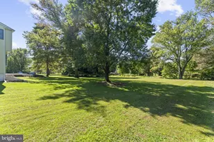 869 Laurel Ln, Harleysville, PA 19438 - Photo 23
