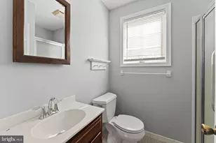 869 Laurel Ln, Harleysville, PA 19438 - Photo 15