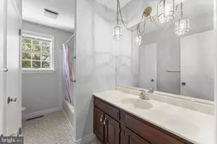 869 Laurel Ln, Harleysville, PA 19438 - Photo 19