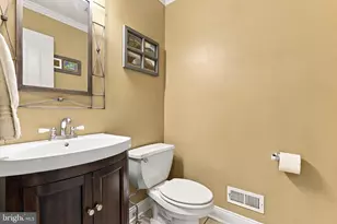 213 Wyncote Ct, Lansdale, PA 19446 - Photo 9