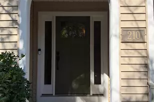 210 Cobblestone Dr, Ardmore, PA 19003 - Photo 3