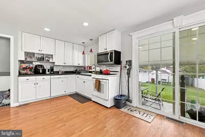 2738 Rossiter Avenue, Abington, PA 19001 - Photo 7