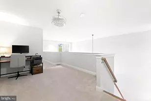 2002 Julia Dr, Conshohocken, PA 19428 - Photo 21