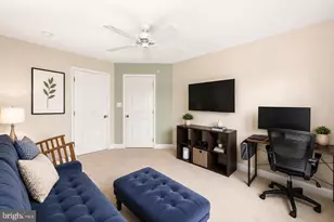 2002 Julia Dr, Conshohocken, PA 19428 - Photo 25