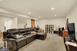 7923 Milltown Cir, Cheltenham, PA 19012 - Photo 19