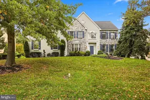110 Somerset Dr, Blue Bell, PA 19422 - Photo 1
