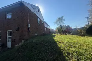 1397 Pine St, Blue Bell, PA 19422 - Photo 3