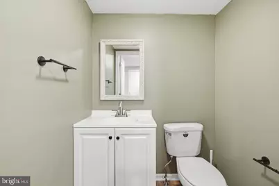 942 Green Street, Bridgeport, PA 19405 - Photo 7