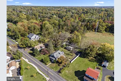 209 W Prospect Avenue, North Wales, PA 19454 - Photo 3