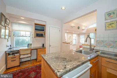 411 Bryn Mawr Avenue, Bala Cynwyd, PA 19004 - Photo 17