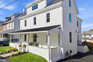 28 S Warner Ave, Bryn Mawr, PA 19010 - Photo 3