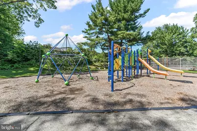 1001 City Avenue #W-402, Wynnewood, PA 19096 - Photo 11