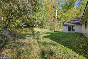 3072 Long Rd, Green Lane, PA 18054 - Photo 37