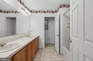 3072 Long Rd, Green Lane, PA 18054 - Photo 25