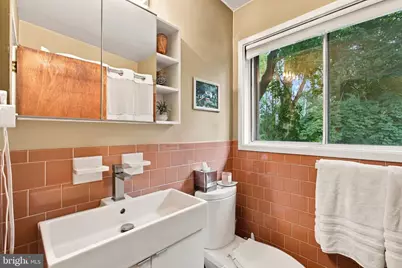 406 E Mount Pleasant Avenue, Ambler, PA 19002 - Photo 17