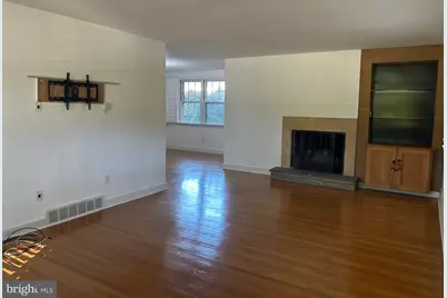 1129 W Wynnewood Road, Wynnewood, PA 19096 - Photo 5