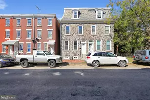 625 Chain St, Norristown, PA 19401 - Photo 1