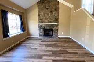334 Pondview Dr, Harleysville, PA 19438 - Photo 3