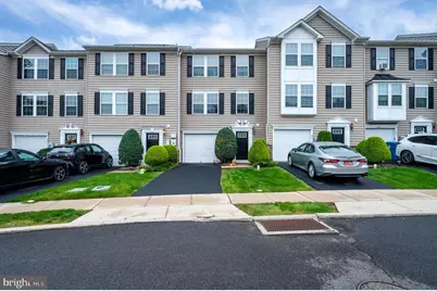 206 Susan Circle, North Wales, PA 19454 - Photo 3