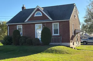 320 N 4th St, Souderton, PA 18964 - Photo 1