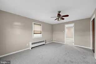 18 Center Ave, Willow Grove, PA 19090 - Photo 15