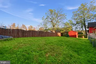 18 Center Ave, Willow Grove, PA 19090 - Photo 25