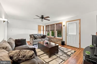 1935 Osbourne Avenue, Willow Grove, PA 19090 - Photo 5