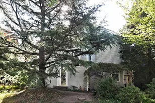 77 Harlow Cir, Ambler, PA 19002 - Photo 1