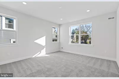2226 Parkview Avenue, Willow Grove, PA 19090 - Photo 21