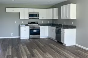 12 Pacific Ave, Milroy, PA 17063 - Photo 7