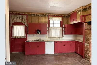 20 N Market Street, Mc Veytown, PA 17051 - Photo 13