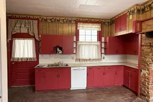 20 N Market St, Mc Veytown, PA 17051 - Photo 13