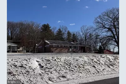 107 Pine St, Milroy, PA 17063 - Photo 5