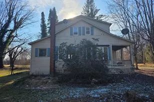 205 Shaversville Cir, Mount Union, PA 17066 - Photo 5