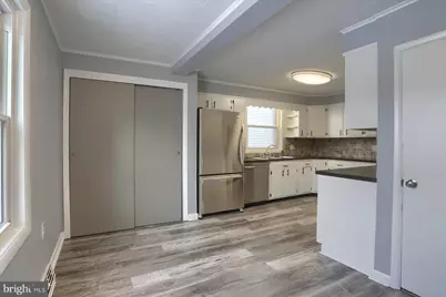 425 E Walnut Street, Lewistown, PA 17044 - Photo 9