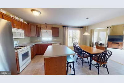 153 Cambridge Ln, Lewistown, PA 17044 - Photo 5