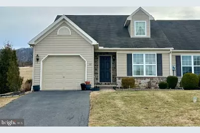 153 Cambridge Ln, Lewistown, PA 17044 - Photo 3