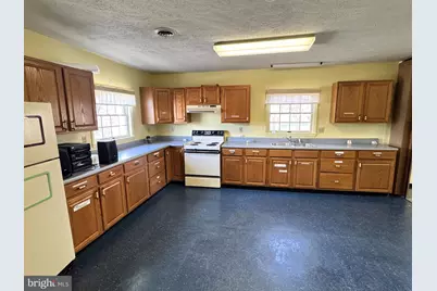 401 Yale Street, Lewistown, PA 17044 - Photo 5