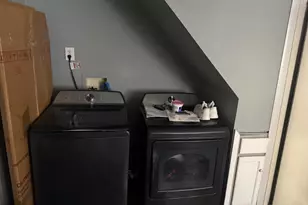 202 S Logan Blvd, Burnham, PA 17009 - Photo 7