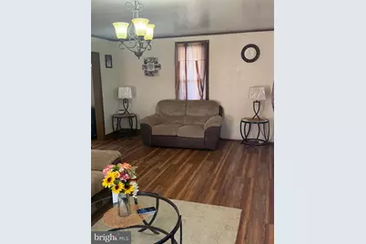 202 S Logan Boulevard, Burnham, PA 17009 - Photo 3