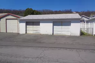 820 5th Street W, Lewistown, PA 17044 - Photo 17