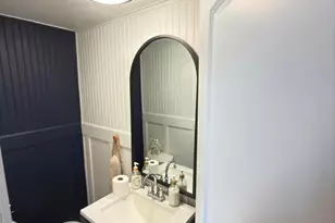 157 W 4th St, Lewistown, PA 17044 - Photo 9