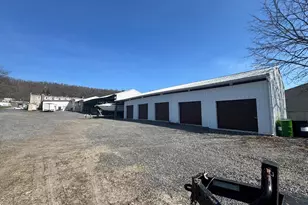 1242 W 4th St, Lewistown, PA 17044 - Photo 7