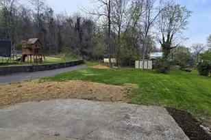 128 N Walnut St, Lewistown, PA 17044 - Photo 13