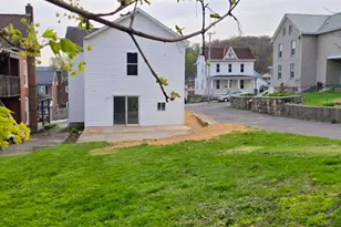 128 N Walnut St, Lewistown, PA 17044 - Photo 15