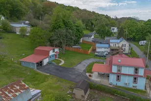 540 Wood St, Burnham, PA 17009 - Photo 33